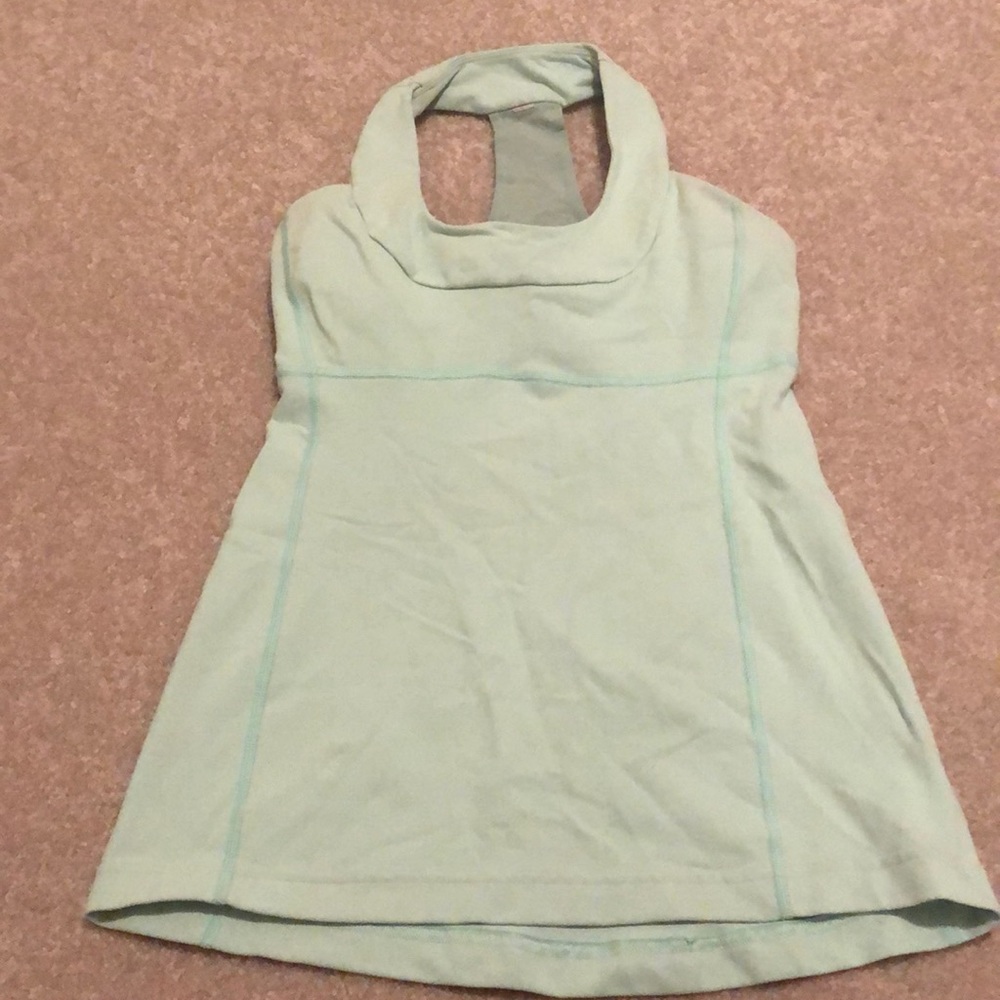 Lululemon tank